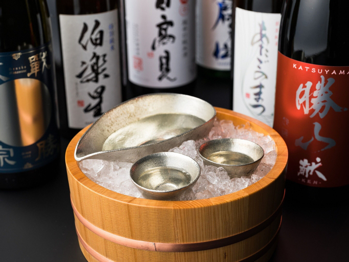 Food & Drinks 13