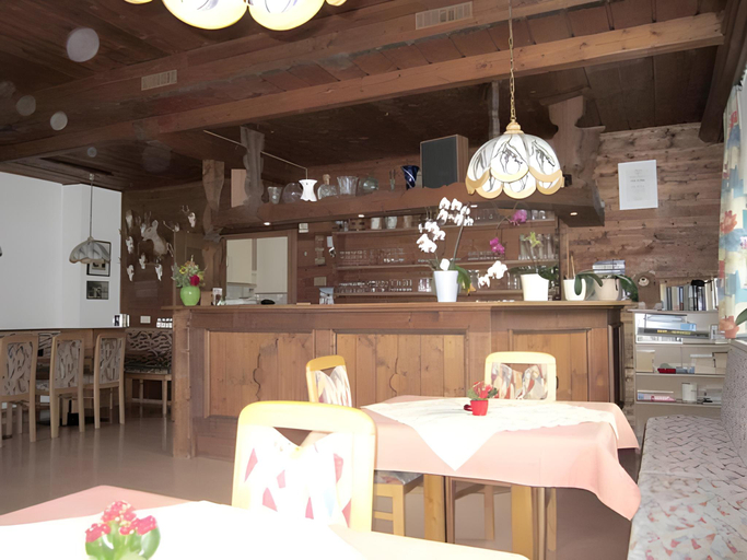 Food & Drinks 4, Haus Hubertus, Innsbruck Land