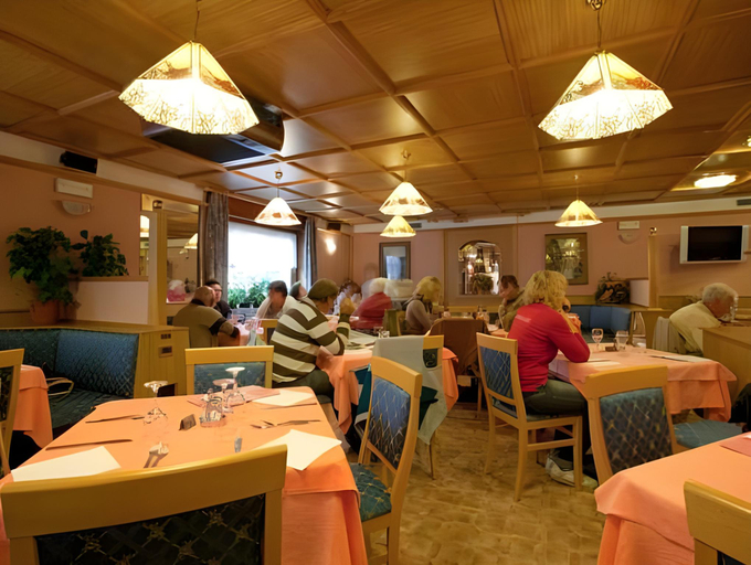 Food & Drinks 4, Hotel Centro's, Sondrio