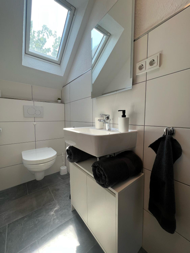 Bedroom 3, Modernes Apartment 1 in Bad Kreuznach mit einfachem Self-Check-in, Bad Kreuznach