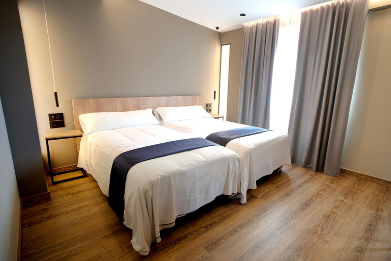 Bedroom 2, HOTEL RIO LEA, Lugo