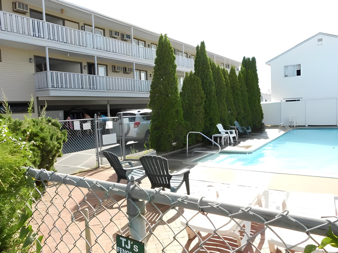 Others 3, Regal Inn Hampton Beach, Rockingham