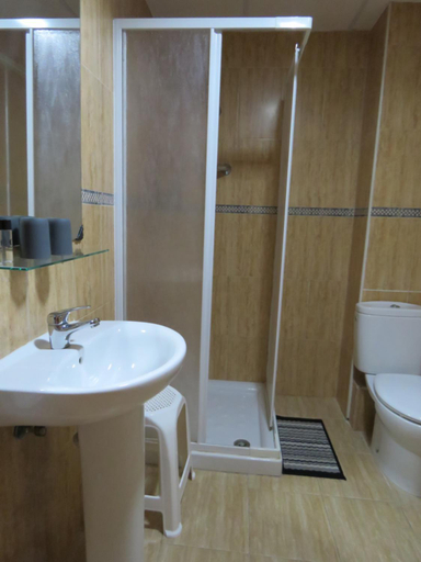 Bathroom 3, Hotel Alain, Valencia