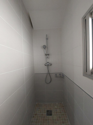 Bathroom 3, La Cas'Aline, Saint-Paul