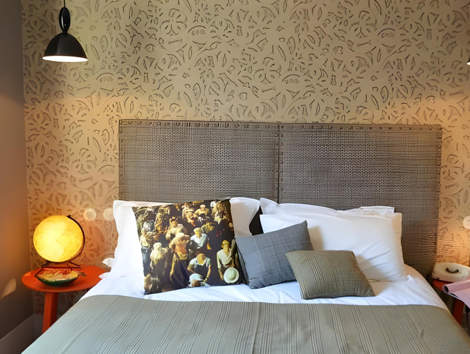 Bedroom 3, Hotel Les Pilotes, Somme