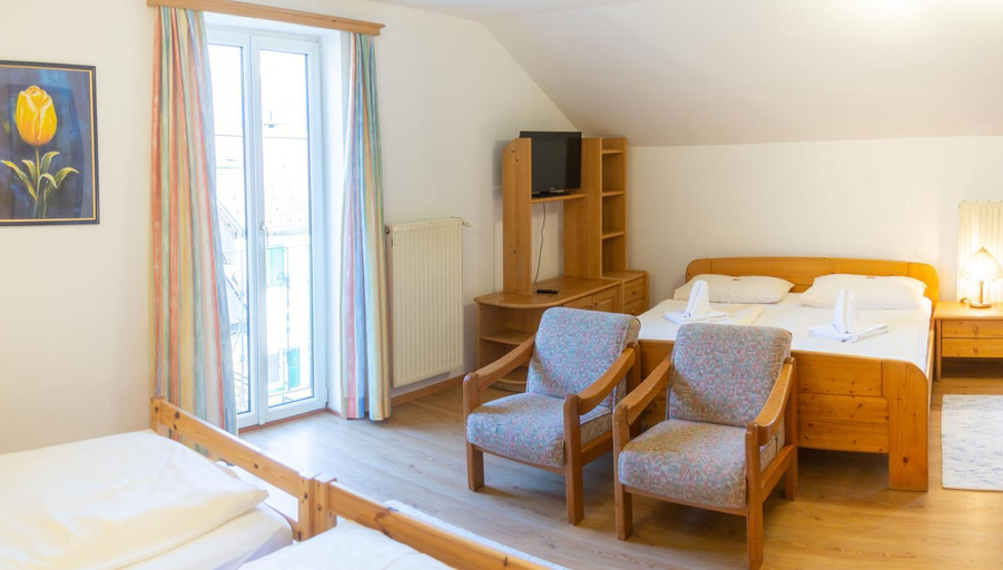 Others 3, Hotel & Hostel Sandwirt, Gmunden