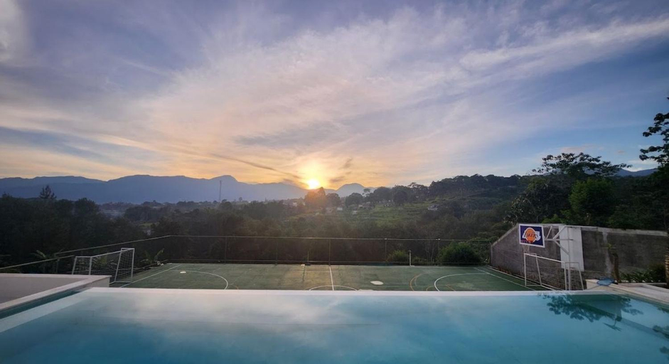 Swimming Pool 7
