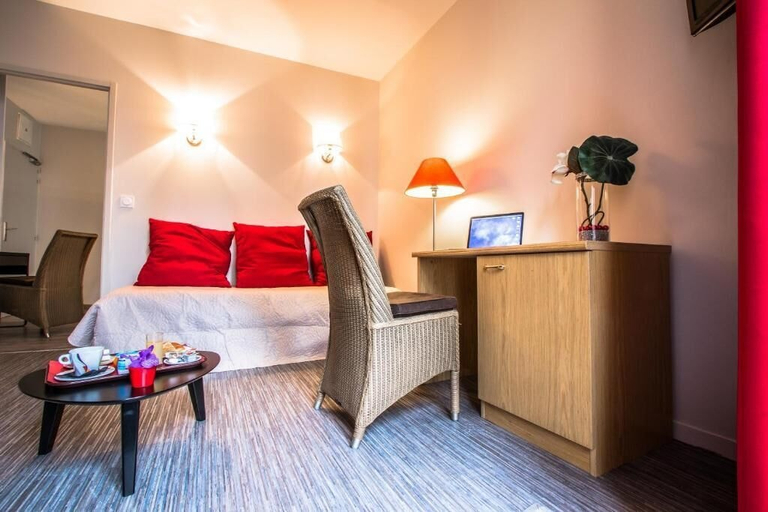 Bedroom 2, Theatre Hotel, Savoie
