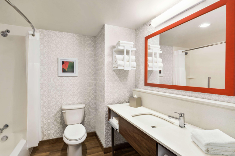 Bathroom 12