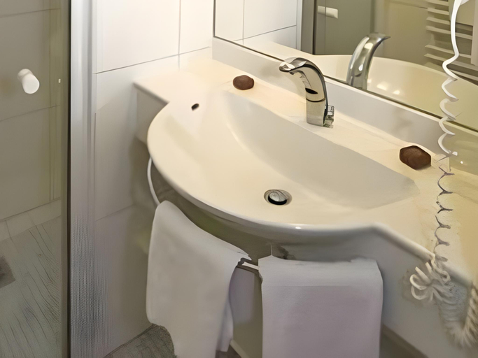 Bathroom 4, Aparthotel Pfeffermuhle, Liezen