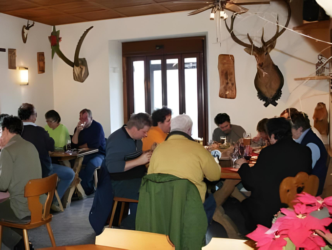 Food & Drinks 4, Hotel Restaurant Ratia, Albula
