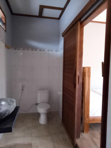Bathroom, Emir surfcamp, Jembrana