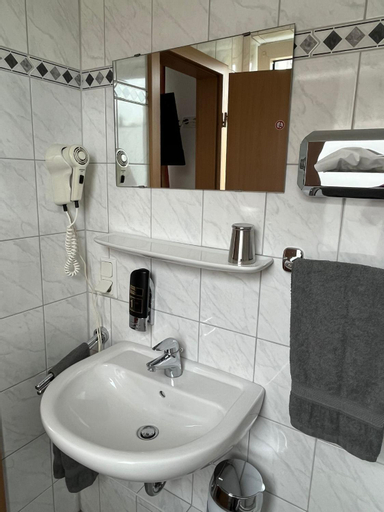 Bedroom 2, Brauhaus Hotel Ruetershoff, Recklinghausen