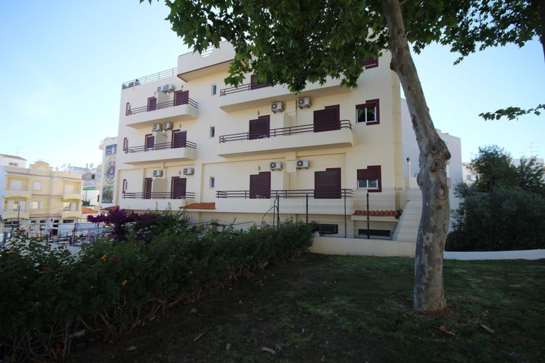 Others 5, Hospedaria Buganvilia by amcf, Portimão