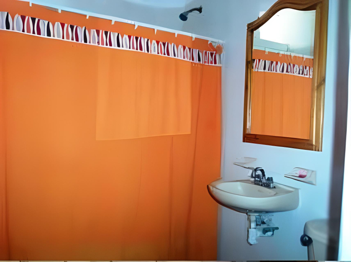 Bathroom 2, Hotel Casa Chacala, Compostela