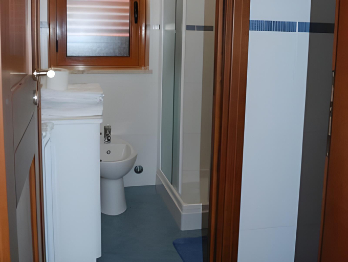 Bathroom 2, Costa Residence Vacanze, Messina