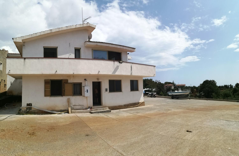 Others 2, B&B Nonno Pino, Cosenza
