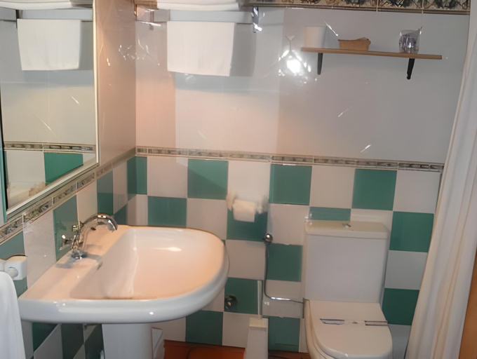 Bathroom 2, Hotel Bodega La Venta, Cuenca
