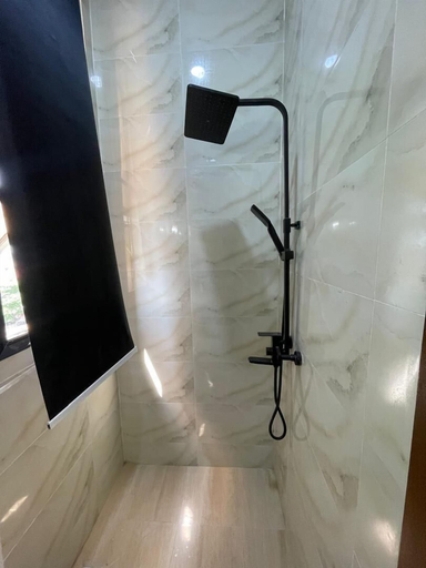 Bathroom 5, Spacious 2-bedroom apartment, Eti-Osa
