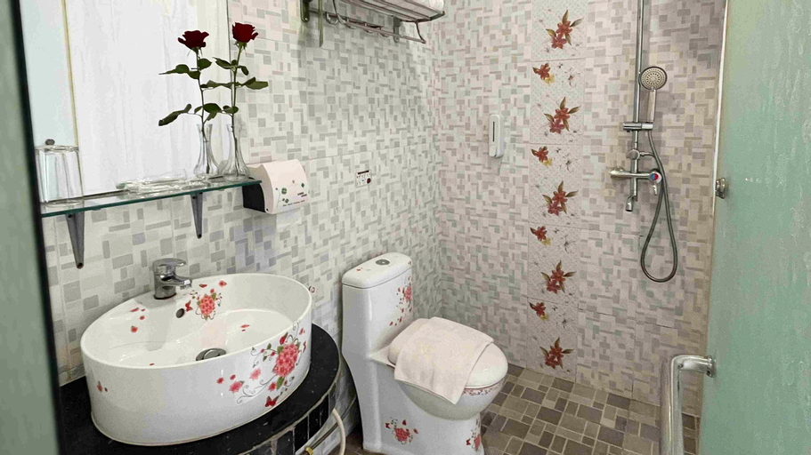 Bathroom 6