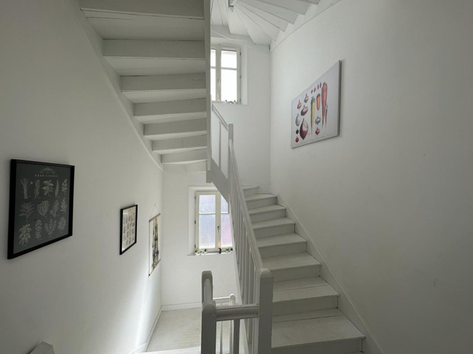 Others 5, L'Herboriste - Appartements meubles, Loiret