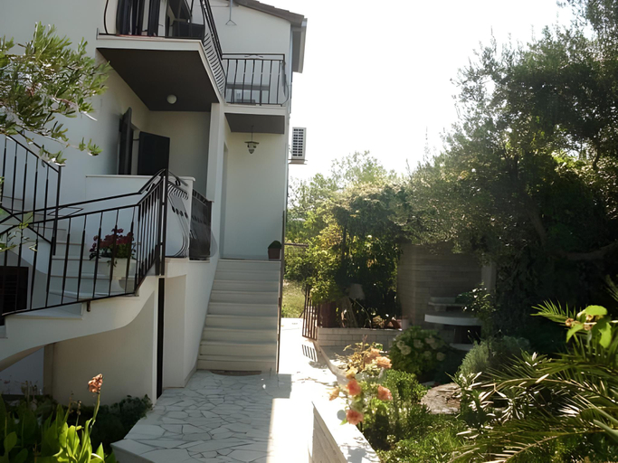 Others 4, Apartment Mihovilovic, Trogir