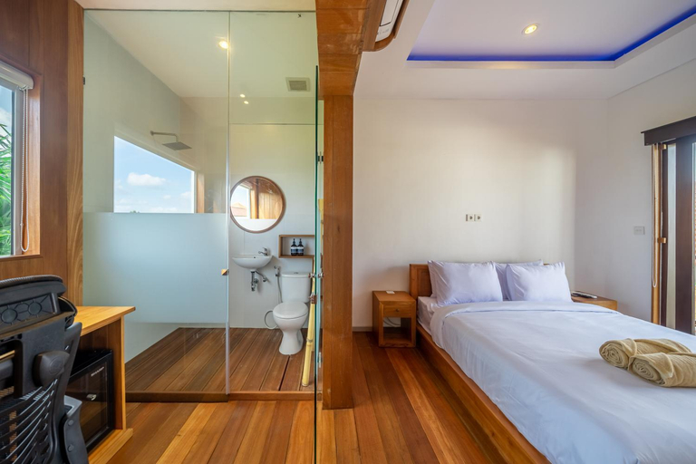 Bedroom 24