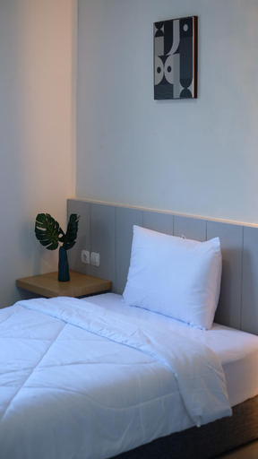 Bedroom 12