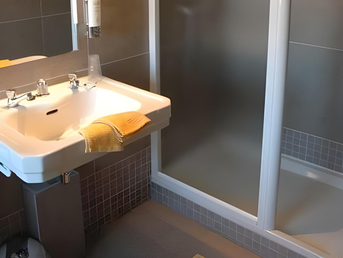 Bathroom 3, Hotel Het Wethuys, West-Vlaanderen