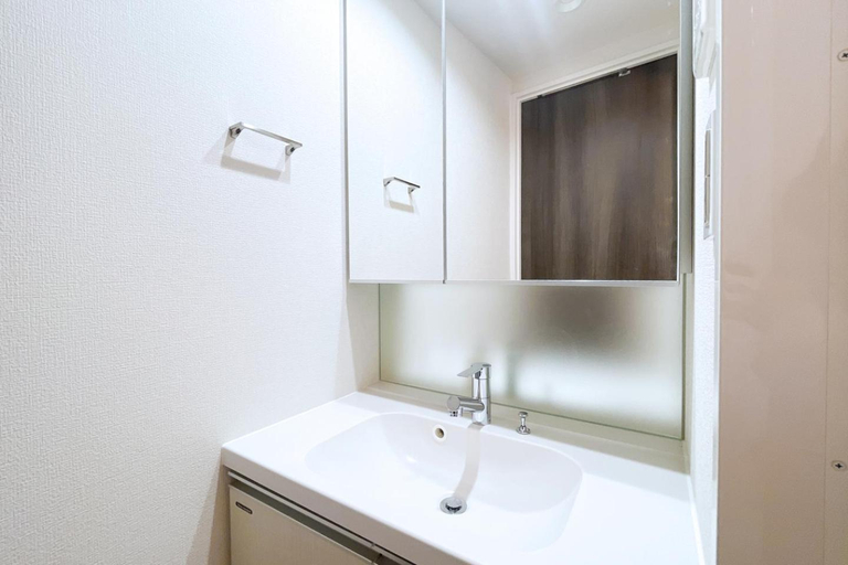 Bathroom 20