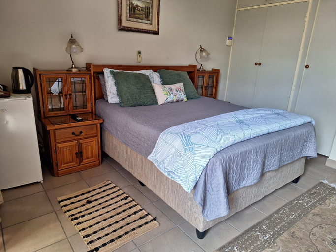 Others 3, Emani Guest House, Waterberg