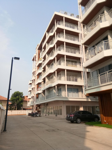 Exterior & Views 1, Mosaic Condominium by Malai, Klaeng