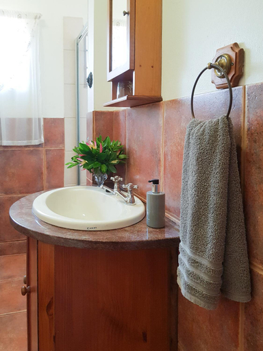 Bathroom 11