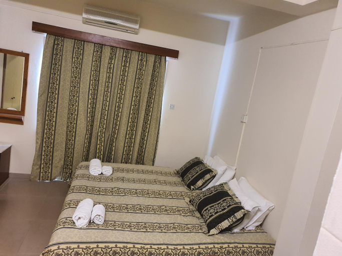5, Eleni Apartments