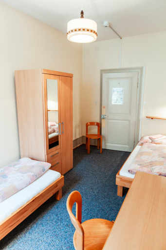 Bedroom 8
