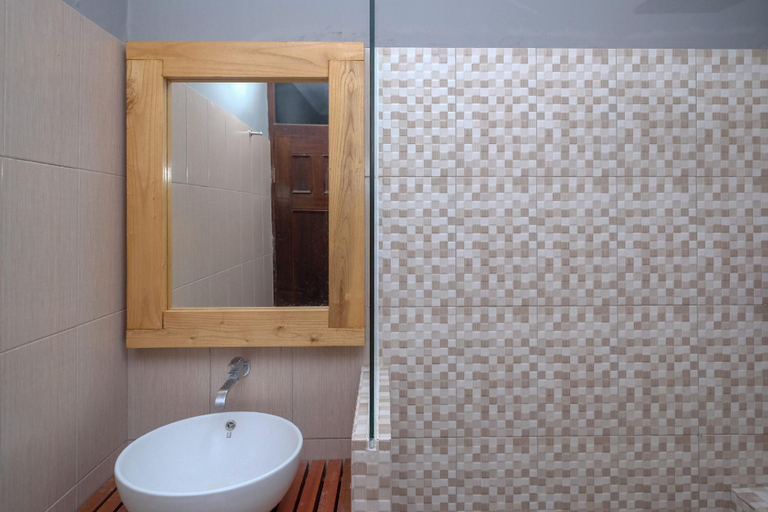 Bathroom 6
