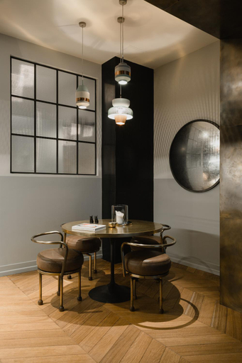 Food & Drinks 4, TG Suites, Budapesti