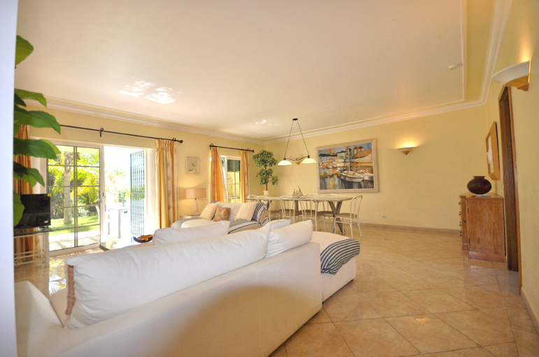 Bedroom 3, Fantastic family private pool villa, free Ac and Wifi, Loulé