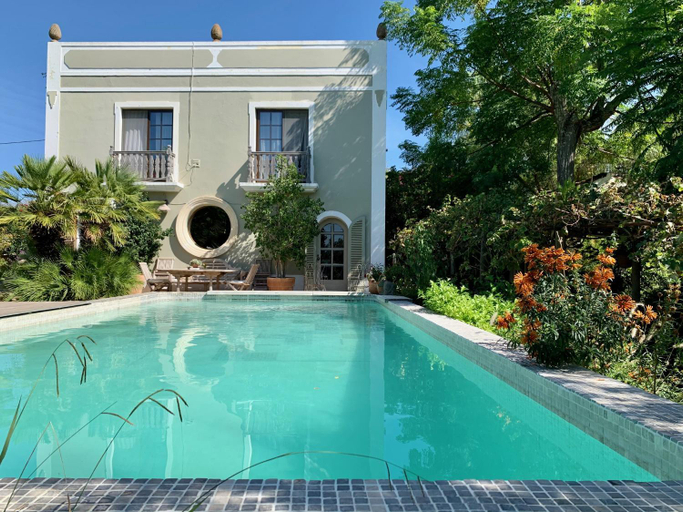 Sport & Beauty 2, Casa Stardust & cottages, Olhão