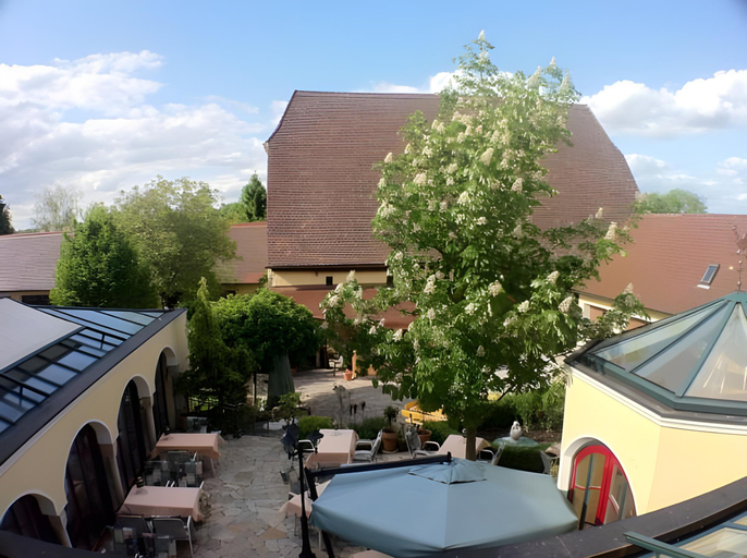 Exterior & Views 2, Landgasthof Scheubel, Erlangen-Höchstadt