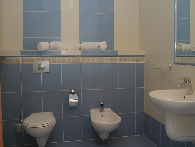 Bathroom 5, Grand Laola Spa, Kamień