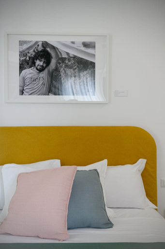 Bedroom 3, Mira Maradona, Napoli