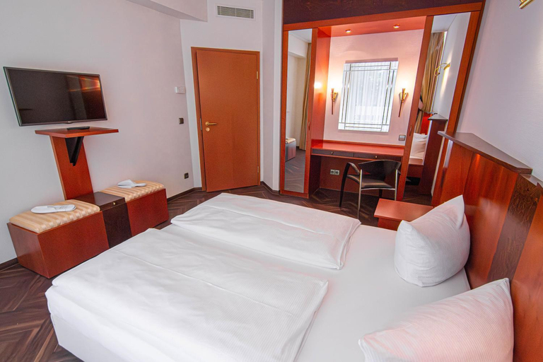 Bedroom 8