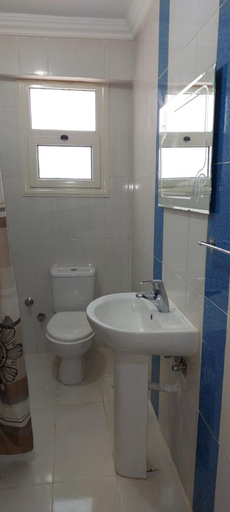 Bathroom 3, Ground floor chalet beach front view, El Alamein