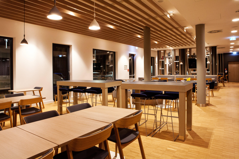 Restaurant 24