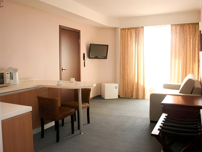 Others 5, Komandor Hotel, Anivskiy rayon