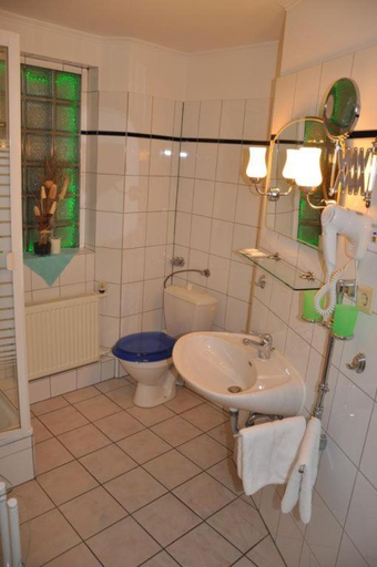 Bathroom 3, Hotel Cafv Kampe, Segeberg