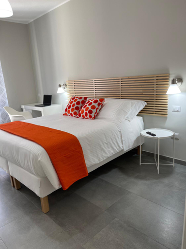 Others 5, ViaRiva Rooms, Cagliari