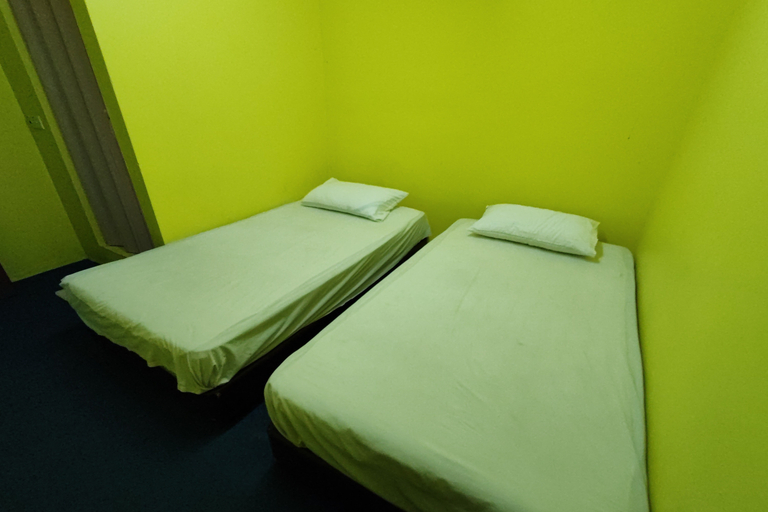 Bedroom 2, D'BJ Motel, Penang Island