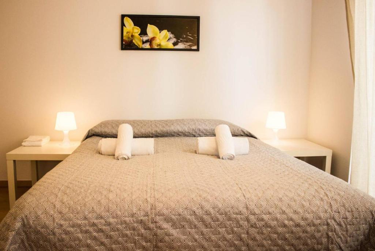 Bedroom 3, Blife Santya private rooms, Olhão